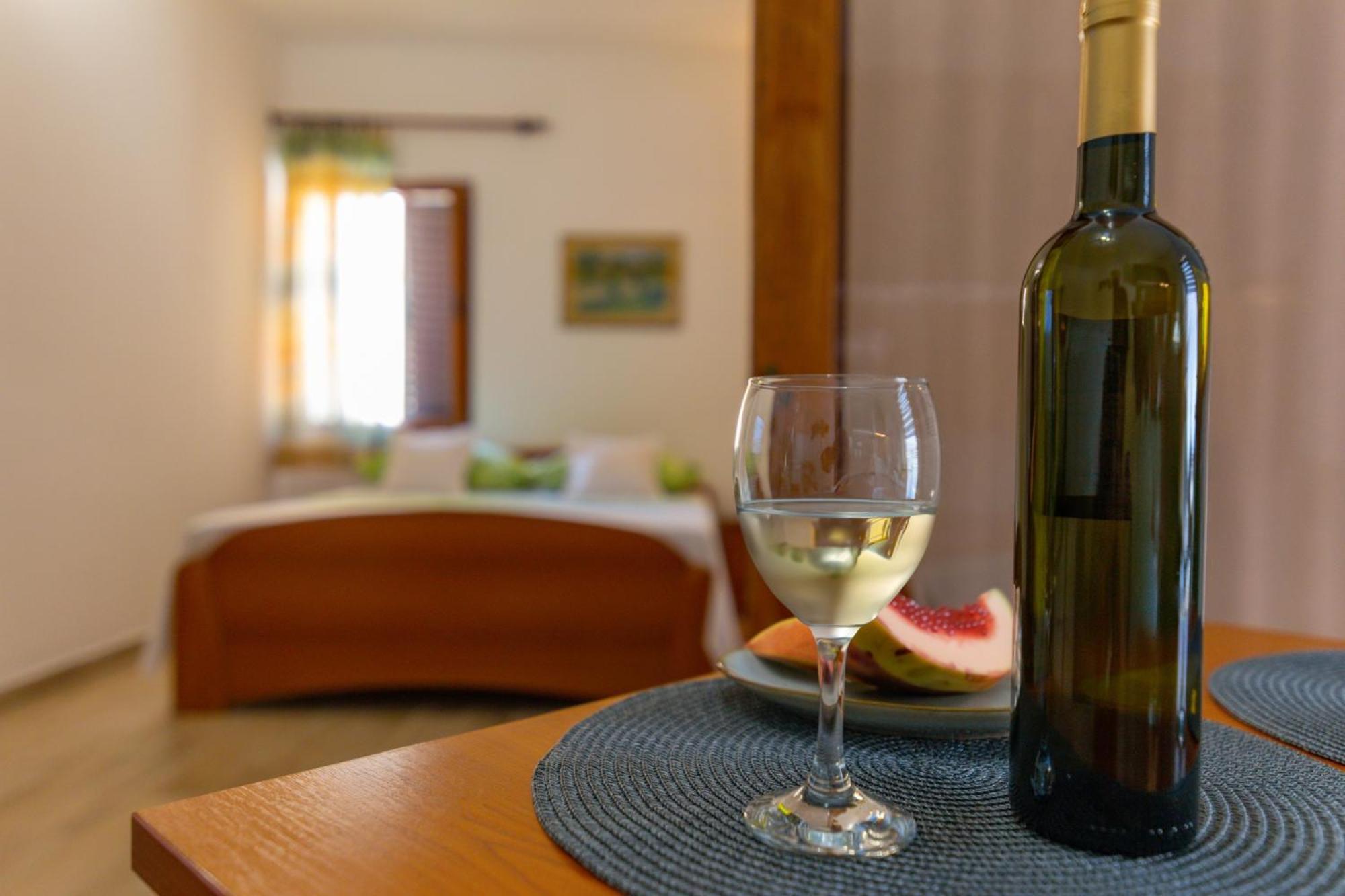 City Center Ana Apartments Макарска Екстериор снимка