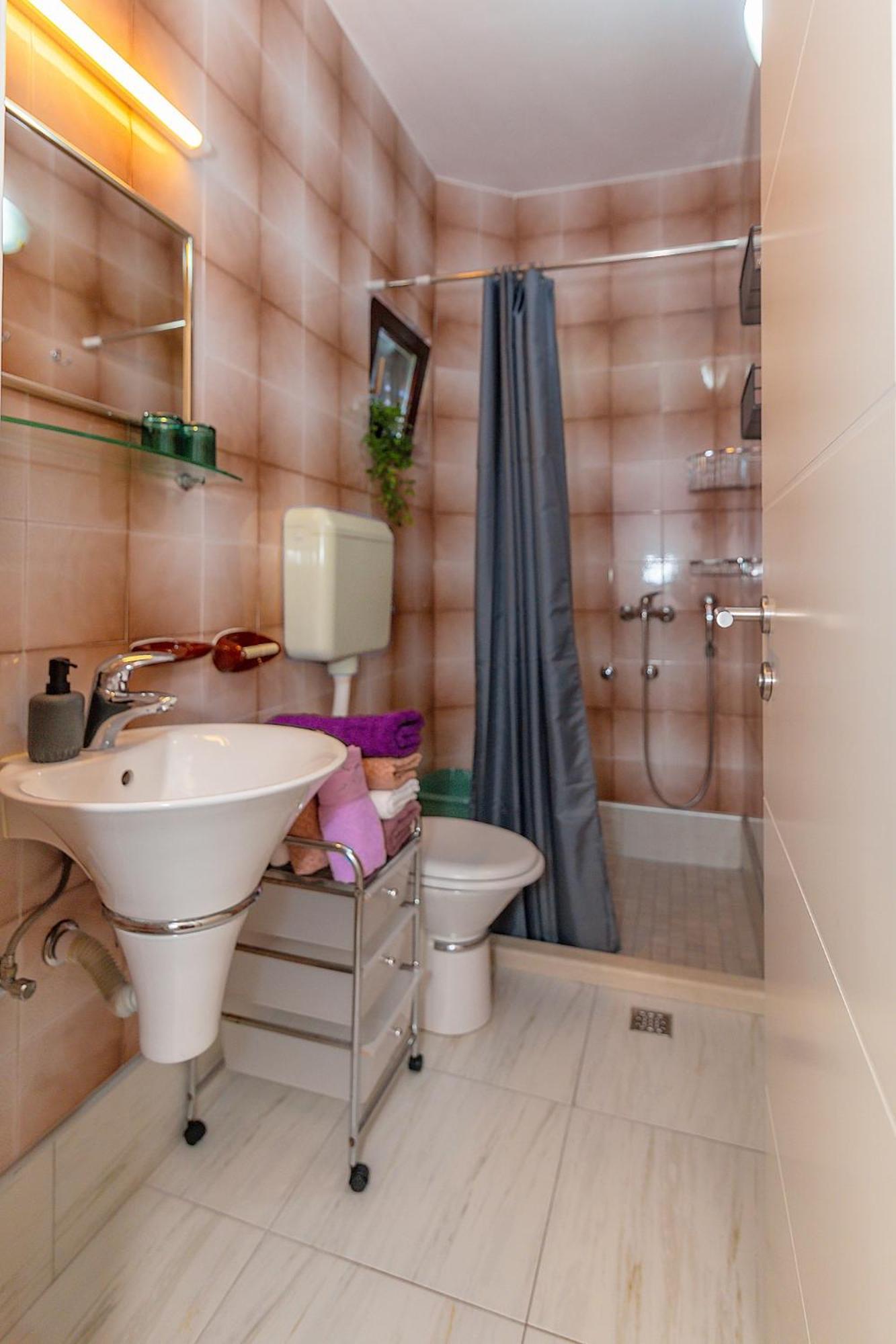 City Center Ana Apartments Макарска Екстериор снимка