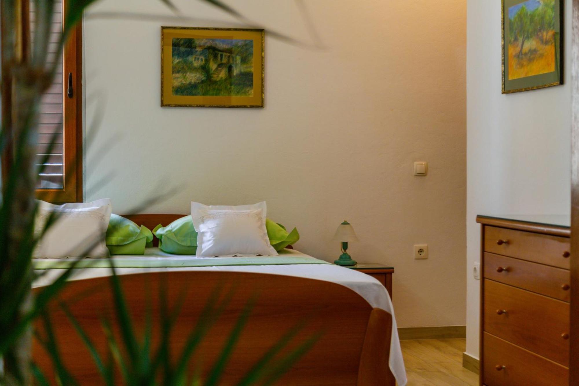City Center Ana Apartments Макарска Екстериор снимка